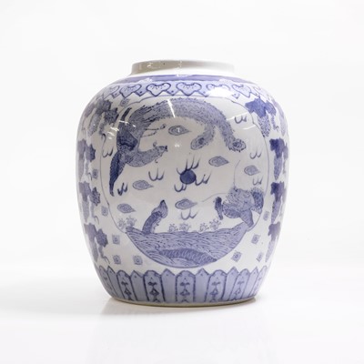 Lot 24 - A blue and white ginger jar