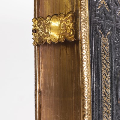 Lot 27 - A Victorian leather-bound bible