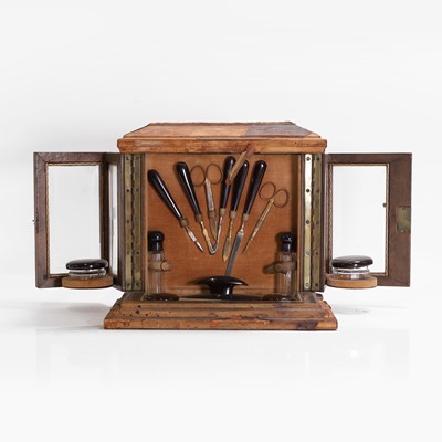 Lot 243 - A Victorian manicure set