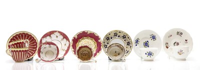 Lot 171 - A collection of twelve teacups and saucers