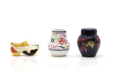 Lot 88 - A Clarice Cliff Fantasque Bizarre clog