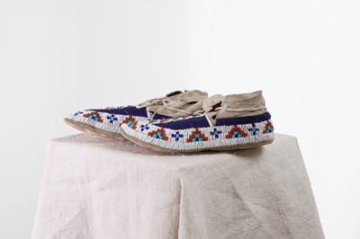 Lot 294 - A pair of Native American beaded moccasins
