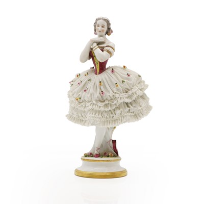 Lot 152 - A Volkstedt Rudolstadt porcelain figure