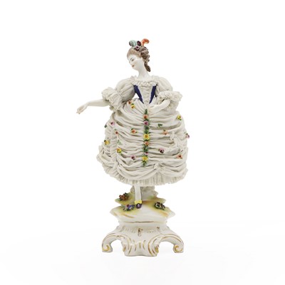 Lot 127 - A Volkstedt Rudolstadt porcelain figure
