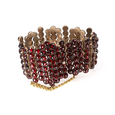 Lot 15 - A Bohemian garnet cuff bracelet