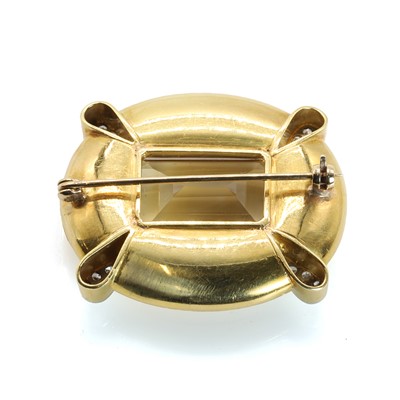 Lot 84 - A citrine and diamond brooch