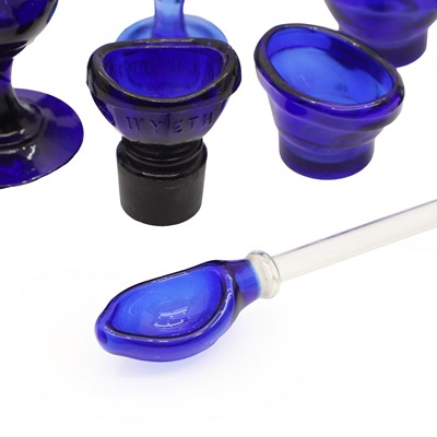 Lot 228 - A collection of glass eyebaths
