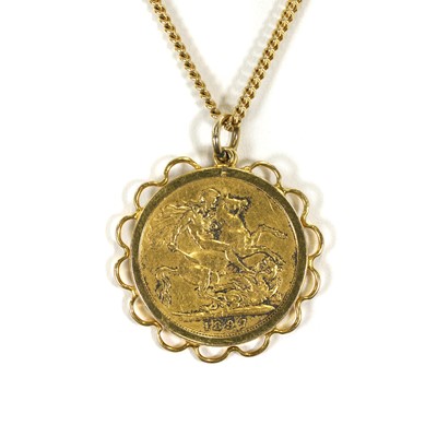 Lot 453 - A sovereign pendant