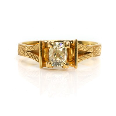 Lot 77 - A single stone diamond ring