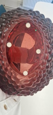 Lot 313 - A Lalique 'Coupe Framboise' glass bowl