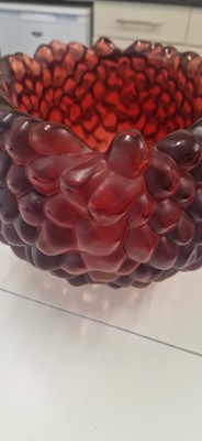 Lot 313 - A Lalique 'Coupe Framboise' glass bowl