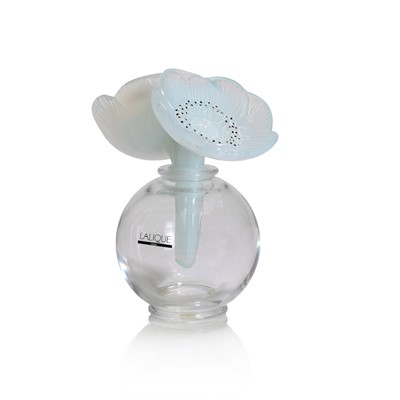 Lot 304 - A Lalique 'Anemone' glass scent bottle