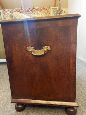 Lot 4 - A William and Mary walnut chest of drawers