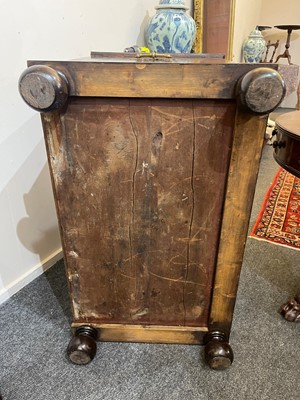 Lot 4 - A William and Mary walnut chest of drawers