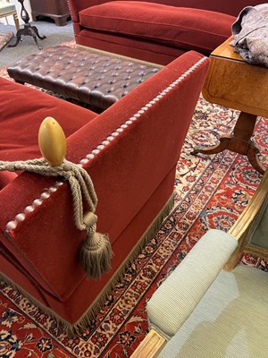 Lot 11 - A pair of Knole sofas