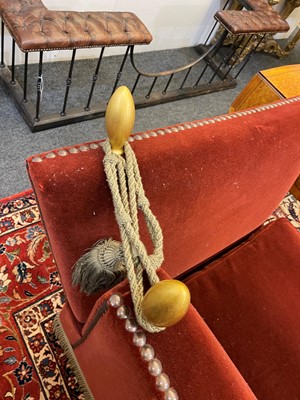Lot 11 - A pair of Knole sofas