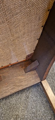 Lot 52 - An Arts and Crafts oak hall chair