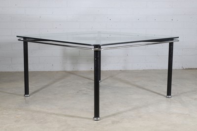Lot 256 - A Memphis dining table