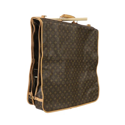 Lot 1553 - A Louis Vuitton monogrammed canvas suit bag