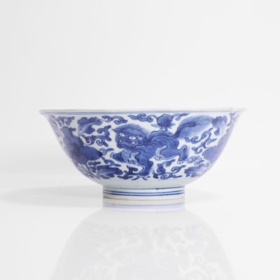 Lot 47 - A Chinese blue and white bowl