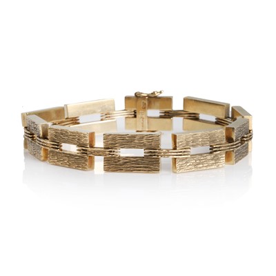 Lot 97 - A 9ct gold rectangular link bracelet, c.1966