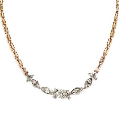Lot 74 - A diamond necklace