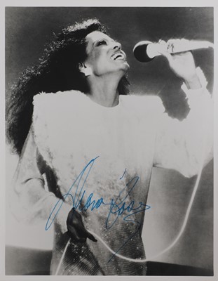Lot 432 - Six signed 10 x 8in signed photos of female musicians