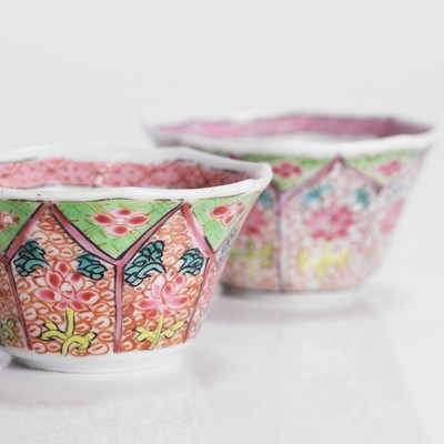 Lot 91 - A pair of Chinese export famille rose teacups