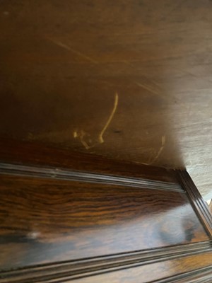 Lot 5 - A rosewood and ivory-inlaid circular centre table