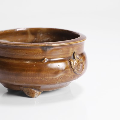 Lot 15 - A Chinese brown-glazed incense burner
