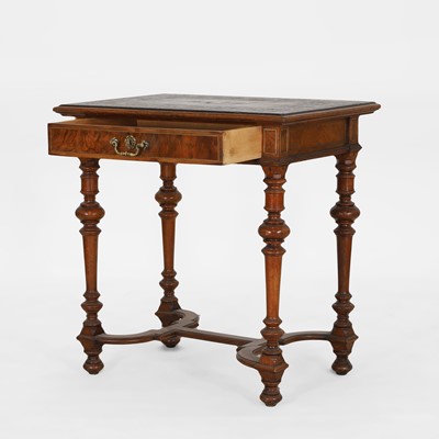 Lot 105 - A walnut side table
