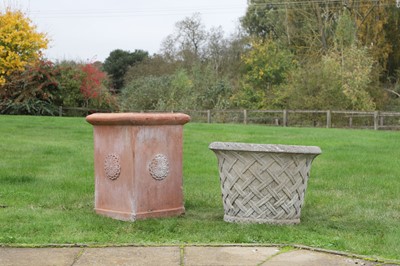 Lot 484 - A group of two garden planters