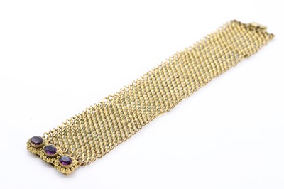 Lot 1 - A 19th-century mesh bracelet