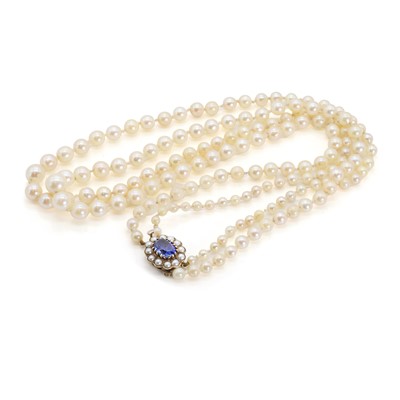 Lot 201 - A two-row graduated cultured pearl necklace