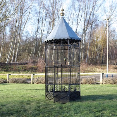 Lot 465 - A wirework garden aviary pavilion