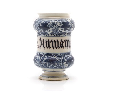 Lot 156 - An Italian faience dry drug jar