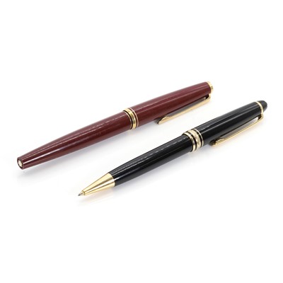 Lot 325 - A Montblanc Meisterstück fountain pen and pencil
