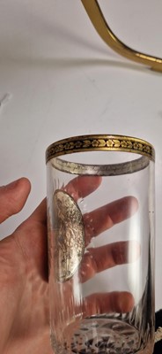 Lot 397 - A pair of Zwischengoldglas glass beakers