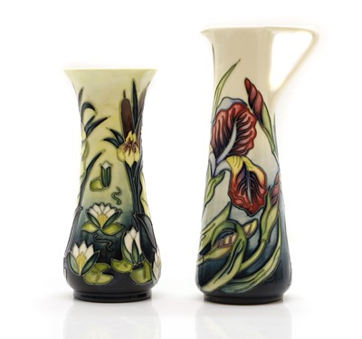 Lot 127 - Two Moorcroft pottery items