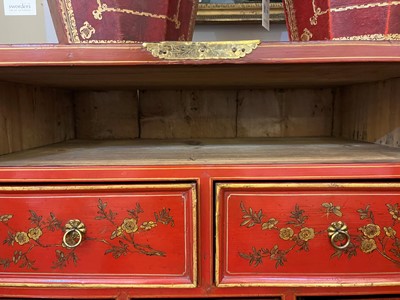 Lot 486 - An export red and gilt-lacquered cabinet
