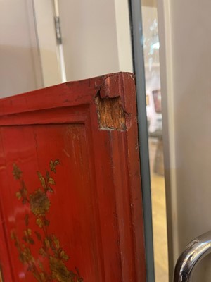 Lot 486 - An export red and gilt-lacquered cabinet