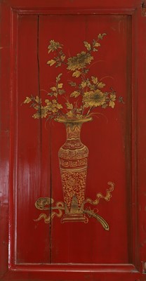 Lot 486 - An export red and gilt-lacquered cabinet