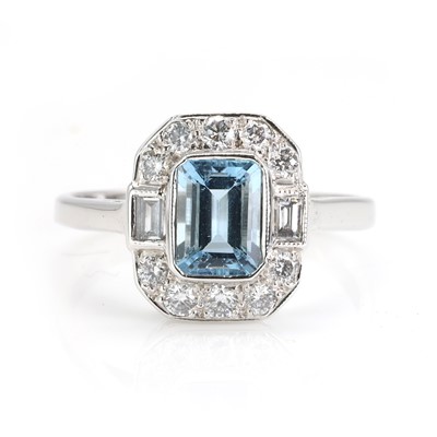 Lot 270 - An 18ct white gold aquamarine and diamond ring