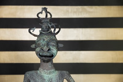 Lot 351 - A bronze figure