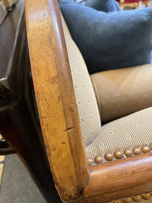 Lot 433 - A mahogany sofa