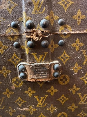 Lot 1552 - A Louis Vuitton monogrammed canvas cabin trunk