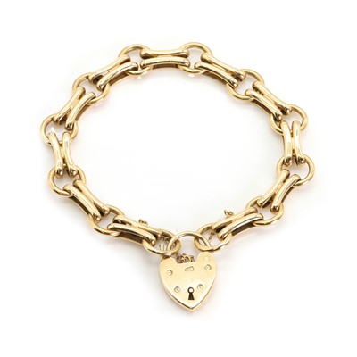Lot 368 - A 9ct gold two row bracelet
