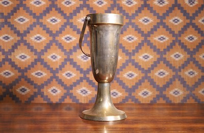 Lot 636 - A silver-plated Art Deco champagne bucket