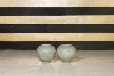Lot 273 - Two large blue and white jars