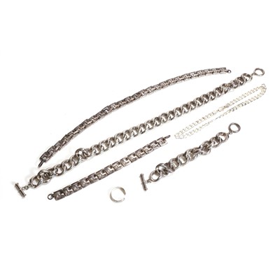 Lot 332 - A platinum ring and a group of silver jewellery
